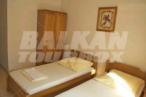 holiday in Sun Hostel Budva