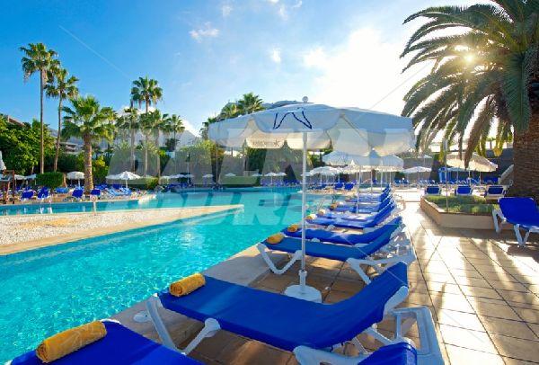 почивка в Iberostar Torviscas Playa