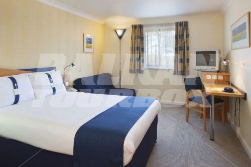 holiday in Holiday Inn Express Newport