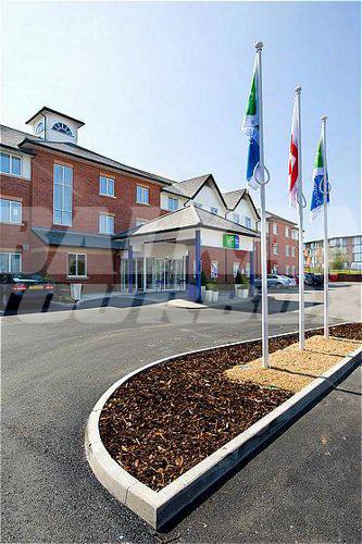 holiday in Holiday Inn Express Gatwick Grawley