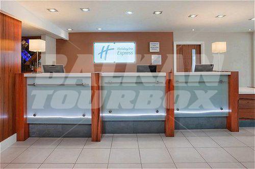 holiday in Holiday Inn Express Gatwick Grawley