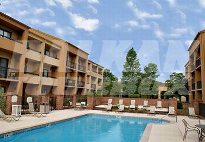 holiday in Courtyard by Marriott Baton Rouge Acadian Thruway/LSU Area