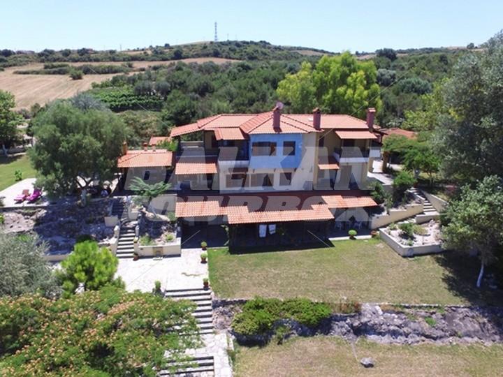 почивка в  Kiparissi Villa - Ierissos