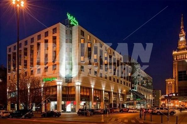 почивка в Holiday Inn