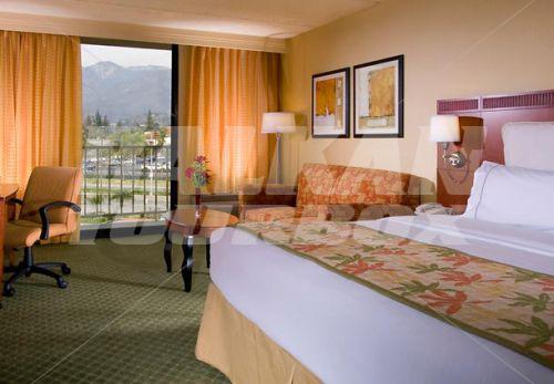 holiday in Courtyard by Marriott Los Angeles Pasadena/Monrovia