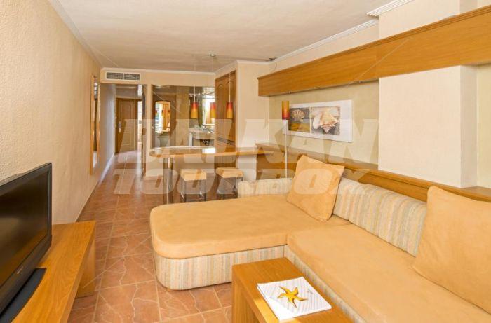 почивка в Iberostar Suites Hotel Jardin del Sol 