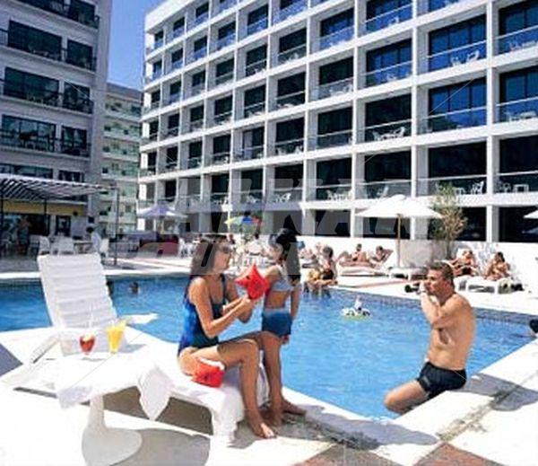 holiday in Golden Sands Hotel Apartments