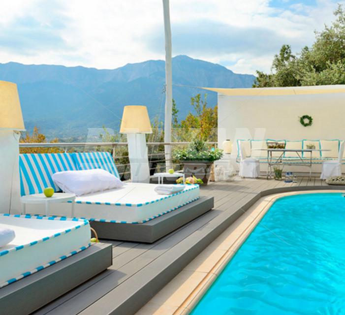 holiday in Mare Monte Boutique