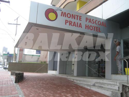 holiday in Monte Pascoal Praia