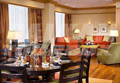 holiday in Renaissance by Marriott Columbus Downtown