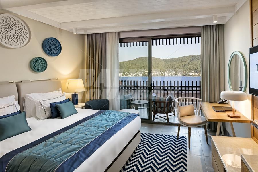 holiday in Titanic Deluxe Bodrum