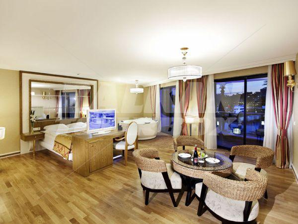 почивка в Granada Luxury Resort & Spa