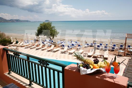 почивка в Mediterranean Beach Resort