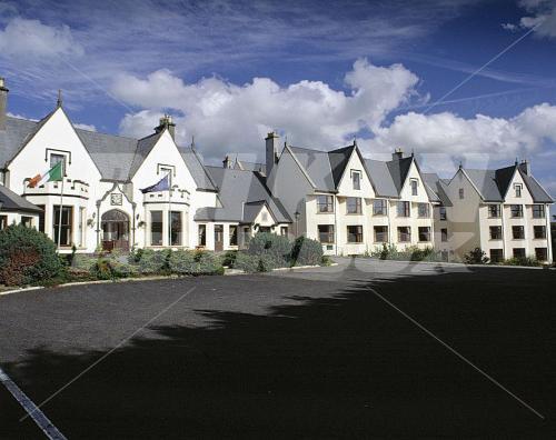 holiday in Oranmore Lodge