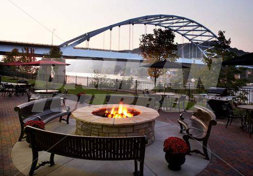 holiday in Fairfield Inn & Suites by Marriott Pittsburgh Neville Island