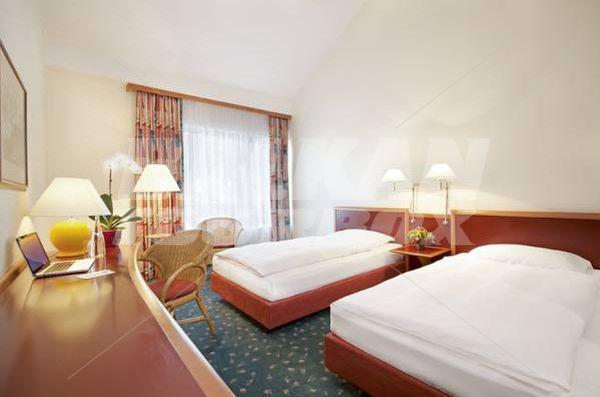 holiday in NH Prague (ex. Movenpick)