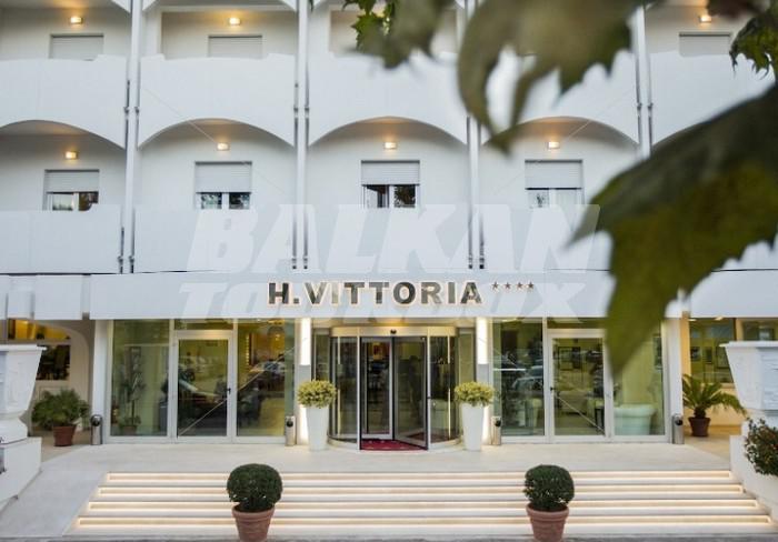 holiday in Hotel Vittoria