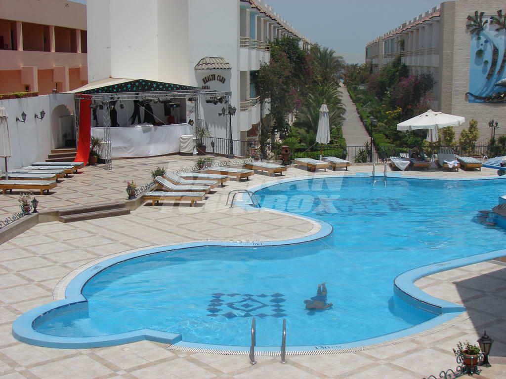 почивка в Minamark Beach Resort