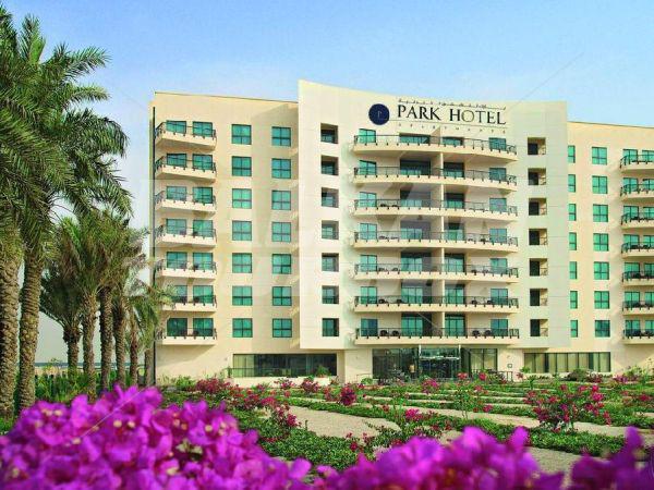 holiday in Park Hotel Apartments