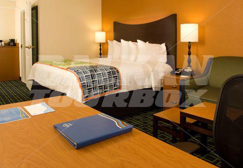 holiday in Fairfield Inn & Suites Orlando Lake Buena Vista in the Marriott Village