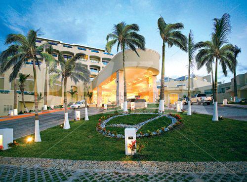 holiday in Gran Caribe Real Resort and Spa