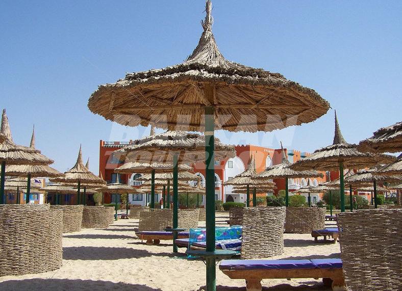 почивка в Sunrise Garden Beach