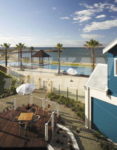 holiday in Seashells Resort Mandurah