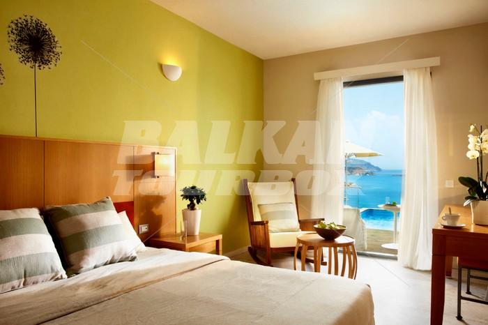 почивка в Sentido Elounda Blu