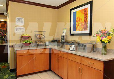 holiday in Fairfield Inn & Suites by Marriott Minneapolis-St. Paul Airport