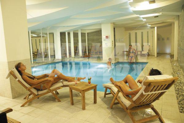 почивка в Korumar Hotel Deluxe