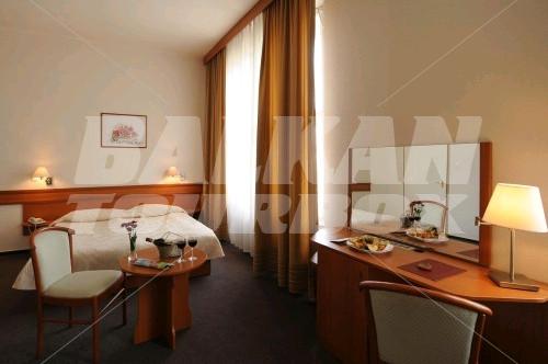 holiday in Hunguest Platanus Budapest