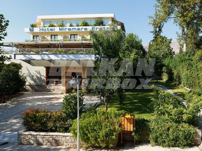 почивка в Miramare Hotel Eretria