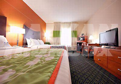 holiday in Fairfield Inn & Suites by Marriott Kansas City Airport