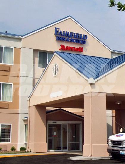 holiday in  Fairfield Inn & Suites by Marriott Kansas City Airport