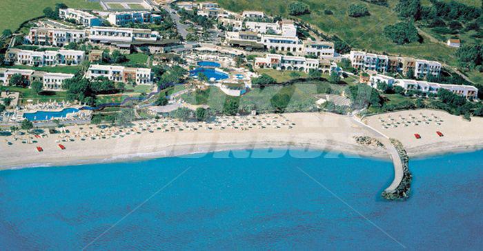 почивка в  Aldemar Cretan Village