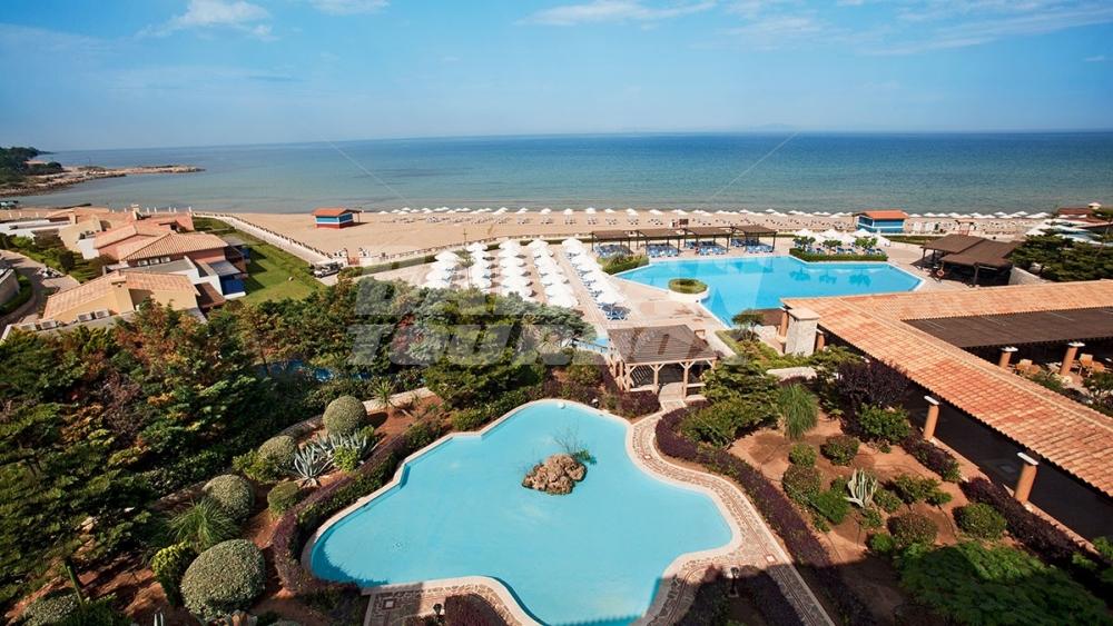 почивка в Aldemar Olympian Village