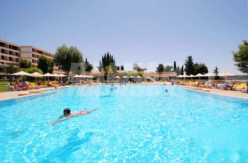 почивка в Porto Heli Hotel