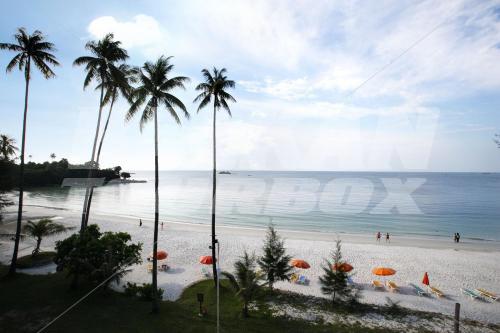 holiday in Mayang Sari Beach Resort