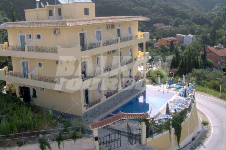 holiday in Alonakia Hotel