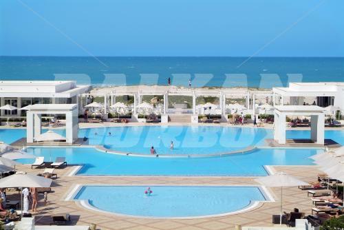 почивка в Radisson Blue Resort & Thalasso