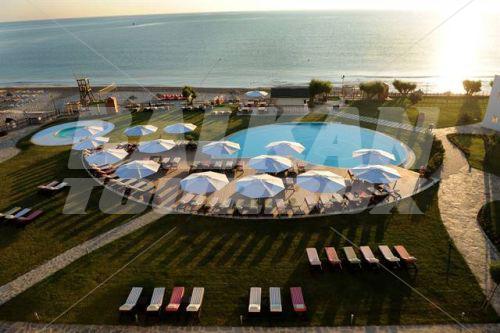 почивка в Creta Maris Beach Resort