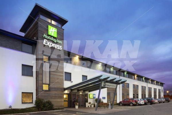 почивка в Holiday Inn Express Cambridge