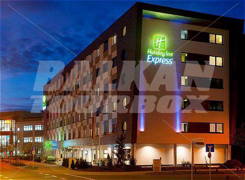 holiday in Holiday Inn Express Bremen Airport