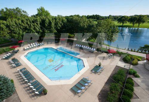 holiday in Oak Brook Hills Marriott Resort