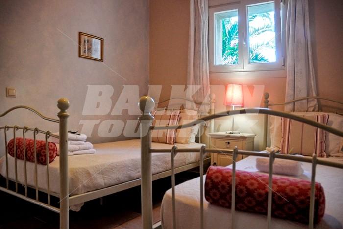 holiday in Dassia - villa 03, 6 bedrooms