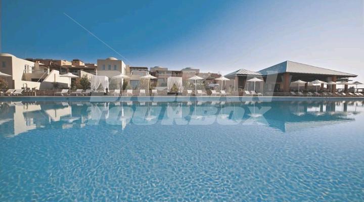 почивка в DoubleTree by Hilton Resort Kos - Helona