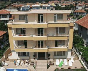 Hotel Larisa 1 & 2, Bulgaria, Sv. Vlas