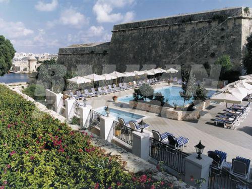 почивка в Phoenicia Hotel Malta