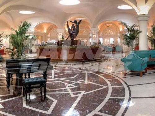 почивка в Phoenicia Hotel Malta