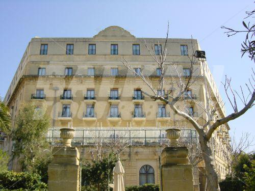 почивка в Phoenicia Hotel Malta